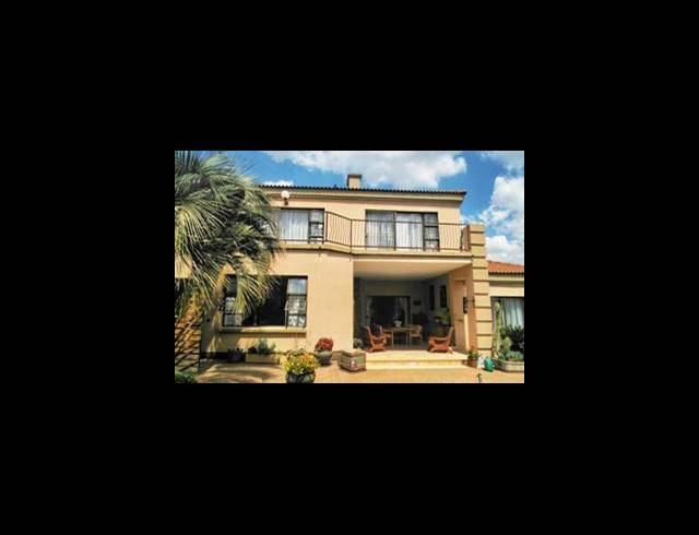 5 BEDROOM HOUSE FOR SALE IN VANDERBIJLPARK SE 4